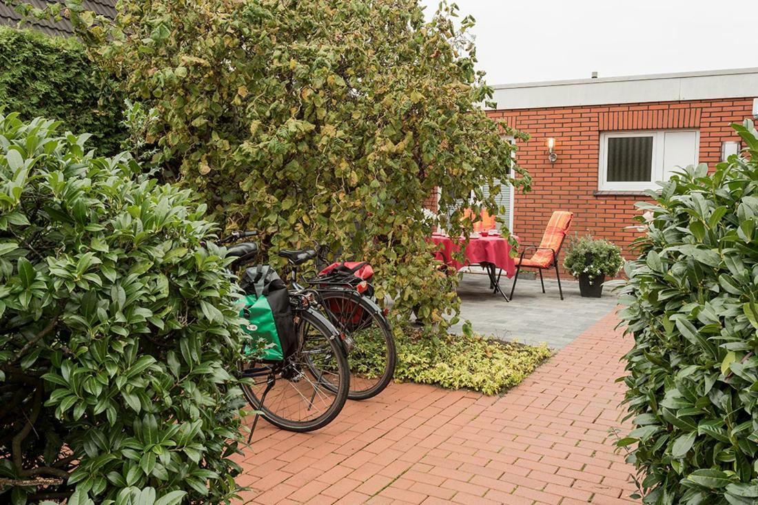 Villa Lüttjeloog Leer Exterior foto